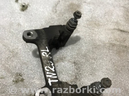 ФОТО Скоба суппорта для Audi (Ауди) A4 B8 - 8K2, 8K5 (08.2007-11.2015) Киев
