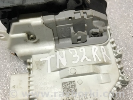 ФОТО Замок боковой двери для Audi (Ауди) A4 B8 - 8K2, 8K5 (08.2007-11.2015) Киев