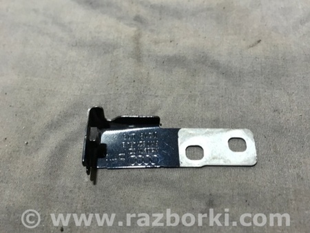 ФОТО Кронштейн для Audi (Ауди) A4 B8 - 8K2, 8K5 (08.2007-11.2015) Киев