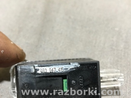 ФОТО Плафон подсветки салона для Audi (Ауди) A4 B8 - 8K2, 8K5 (08.2007-11.2015) Киев