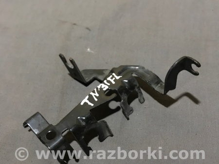 ФОТО Кронштейн для Audi (Ауди) A4 B8 - 8K2, 8K5 (08.2007-11.2015) Киев