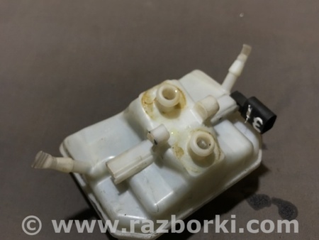 ФОТО Бачок для тормозной жидкости для Audi (Ауди) A4 B8 - 8K2, 8K5 (08.2007-11.2015) Киев