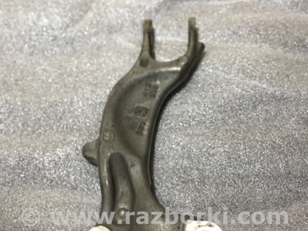 ФОТО Кронштейн для Audi (Ауди) A4 B8 - 8K2, 8K5 (08.2007-11.2015) Киев