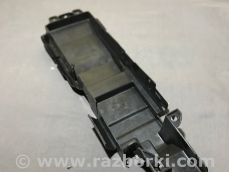 ФОТО Кронштейн для Audi (Ауди) A4 B8 - 8K2, 8K5 (08.2007-11.2015) Киев