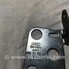 ФОТО Кронштейн для Audi (Ауди) A4 B8 - 8K2, 8K5 (08.2007-11.2015) Киев