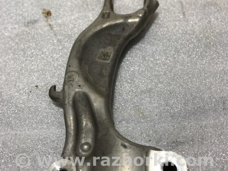 ФОТО Кронштейн для Audi (Ауди) A4 B8 - 8K2, 8K5 (08.2007-11.2015) Киев