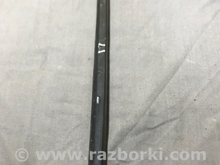 ФОТО Молдинг лобового стекла для Audi (Ауди) A3 8V1, 8VA, 8V7, 8VS (03.2012-...) Киев