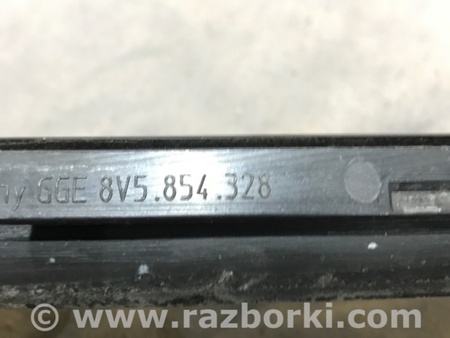 ФОТО Молдинг лобового стекла для Audi (Ауди) A3 8V1, 8VA, 8V7, 8VS (03.2012-...) Киев