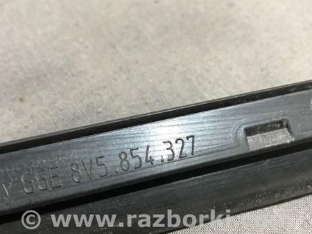 ФОТО Молдинг лобового стекла для Audi (Ауди) A3 8V1, 8VA, 8V7, 8VS (03.2012-...) Киев
