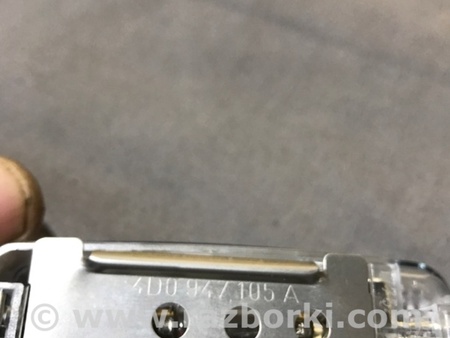 ФОТО Плафон подсветки салона для Audi (Ауди) A3 8V1, 8VA, 8V7, 8VS (03.2012-...) Киев