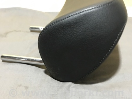 ФОТО Подголовник сиденья для Audi (Ауди) A3 8V1, 8VA, 8V7, 8VS (03.2012-...) Киев