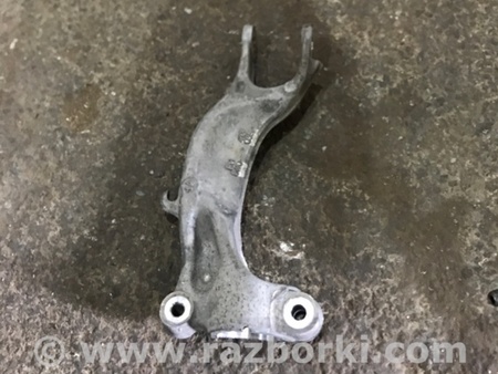 ФОТО Кронштейн для Audi (Ауди) A4 B8 - 8K2, 8K5 (08.2007-11.2015) Киев