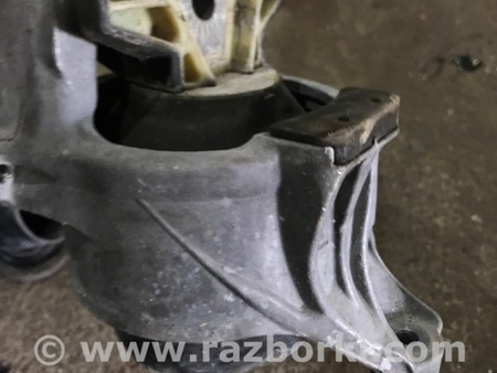 ФОТО Подушка двигателя для Audi (Ауди) A4 B8 - 8K2, 8K5 (08.2007-11.2015) Киев