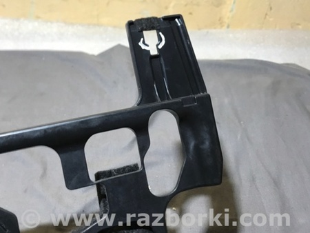 ФОТО Кронштейн для Audi (Ауди) A4 B8 - 8K2, 8K5 (08.2007-11.2015) Киев