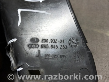 ФОТО Пыльник фары для Audi (Ауди) A4 B8 - 8K2, 8K5 (08.2007-11.2015) Киев