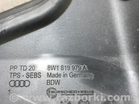 ФОТО Пластик для Audi (Ауди) A4 B8 - 8K2, 8K5 (08.2007-11.2015) Киев