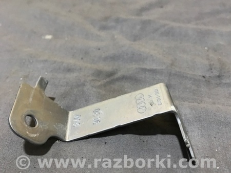 ФОТО Кронштейн для Audi (Ауди) A4 B8 - 8K2, 8K5 (08.2007-11.2015) Киев