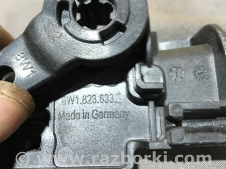 ФОТО Кронштейн для Audi (Ауди) A4 B8 - 8K2, 8K5 (08.2007-11.2015) Киев