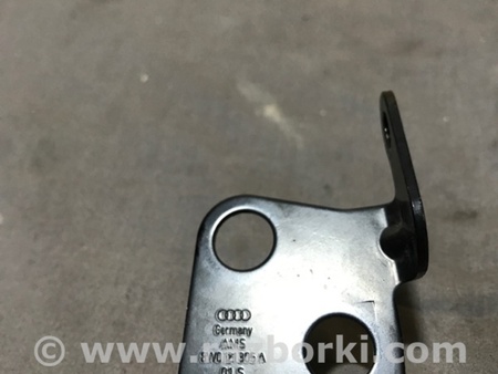 ФОТО Кронштейн для Audi (Ауди) A4 B8 - 8K2, 8K5 (08.2007-11.2015) Киев