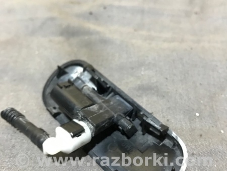 ФОТО Форсунка стеклоомывателя для Audi (Ауди) A4 B8 - 8K2, 8K5 (08.2007-11.2015) Киев