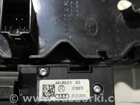 ФОТО Плафон подсветки салона для Audi (Ауди) A4 B8 - 8K2, 8K5 (08.2007-11.2015) Киев