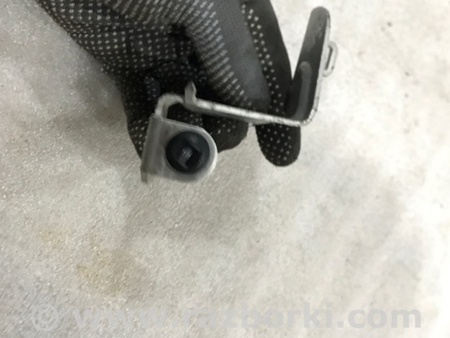 ФОТО Кронштейн для Audi (Ауди) A4 B8 - 8K2, 8K5 (08.2007-11.2015) Киев