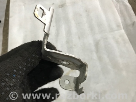 ФОТО Кронштейн для Audi (Ауди) A4 B8 - 8K2, 8K5 (08.2007-11.2015) Киев