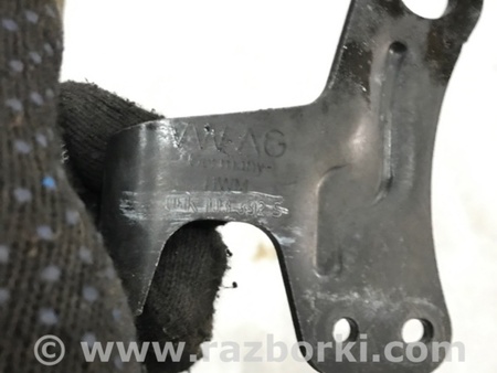 ФОТО Кронштейн для Audi (Ауди) A4 B8 - 8K2, 8K5 (08.2007-11.2015) Киев