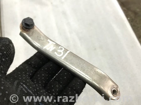 ФОТО Кронштейн для Audi (Ауди) A4 B8 - 8K2, 8K5 (08.2007-11.2015) Киев