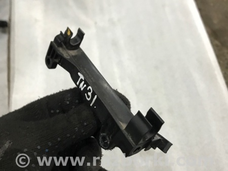 ФОТО Кронштейн для Audi (Ауди) A4 B8 - 8K2, 8K5 (08.2007-11.2015) Киев