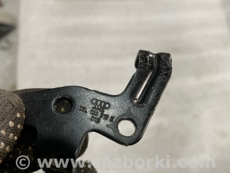 ФОТО Кронштейн для Audi (Ауди) A4 B8 - 8K2, 8K5 (08.2007-11.2015) Киев