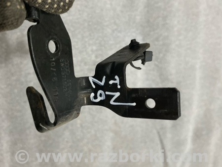 ФОТО Кронштейн для Audi (Ауди) A4 B8 - 8K2, 8K5 (08.2007-11.2015) Киев