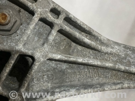 ФОТО Кронштейн для Audi (Ауди) A4 B8 - 8K2, 8K5 (08.2007-11.2015) Киев
