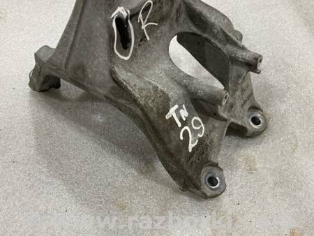 ФОТО Кронштейн для Audi (Ауди) A4 B8 - 8K2, 8K5 (08.2007-11.2015) Киев