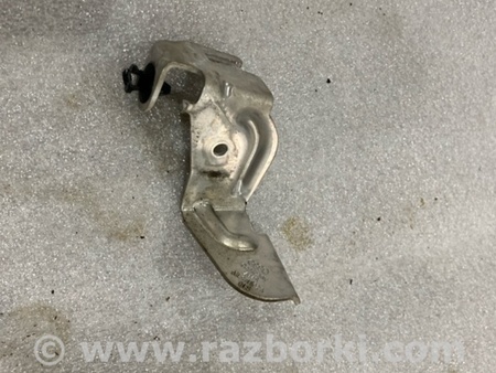 ФОТО Кронштейн для Audi (Ауди) A4 B8 - 8K2, 8K5 (08.2007-11.2015) Киев