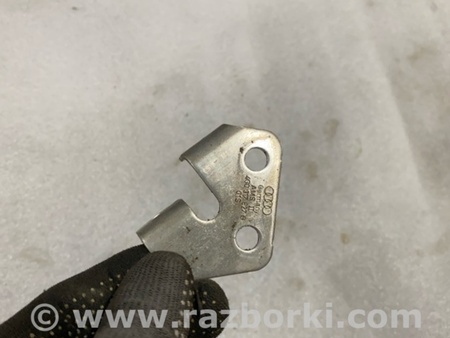 ФОТО Кронштейн для Audi (Ауди) A4 B8 - 8K2, 8K5 (08.2007-11.2015) Киев