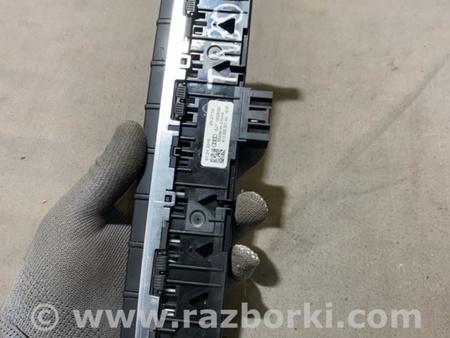 ФОТО Блок кнопок для Audi (Ауди) A3 8V1, 8VA, 8V7, 8VS (03.2012-...) Киев