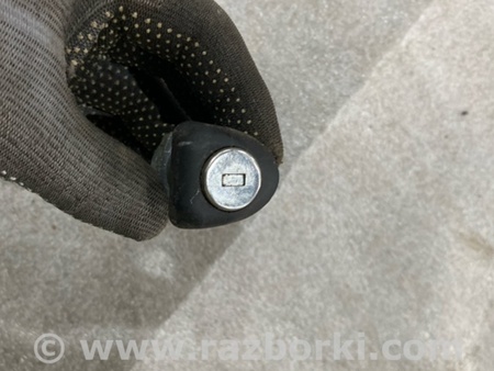 ФОТО Личинка замка двери для Audi (Ауди) A4 B8 - 8K2, 8K5 (08.2007-11.2015) Киев