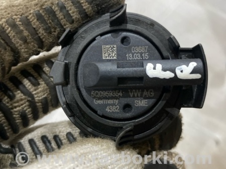 ФОТО Датчик удара для Audi (Ауди) A3 8V1, 8VA, 8V7, 8VS (03.2012-...) Киев
