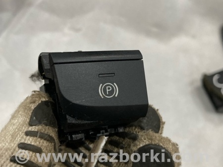ФОТО Кнопка для Audi (Ауди) A3 8V1, 8VA, 8V7, 8VS (03.2012-...) Киев