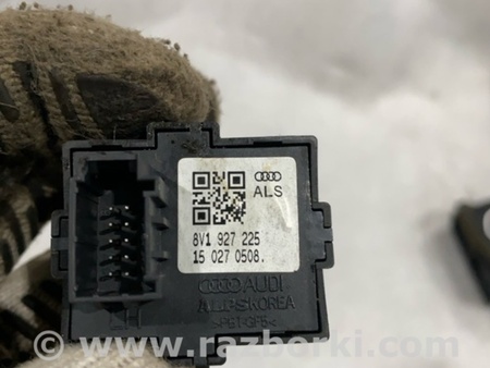 ФОТО Кнопка для Audi (Ауди) A3 8V1, 8VA, 8V7, 8VS (03.2012-...) Киев