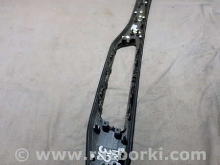ФОТО Накладка на торпедо для Audi (Ауди) A4 B8 - 8K2, 8K5 (08.2007-11.2015) Киев