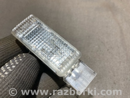 ФОТО Плафон подсветки салона для Audi (Ауди) A4 B8 - 8K2, 8K5 (08.2007-11.2015) Киев