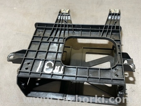 ФОТО Кронштейн для Audi (Ауди) A4 B8 - 8K2, 8K5 (08.2007-11.2015) Киев