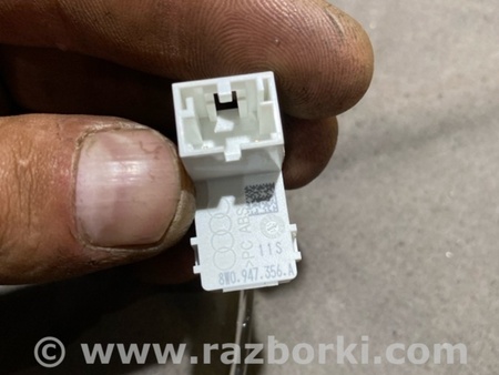 ФОТО Планка подсветки для Audi (Ауди) A4 B8 - 8K2, 8K5 (08.2007-11.2015) Киев