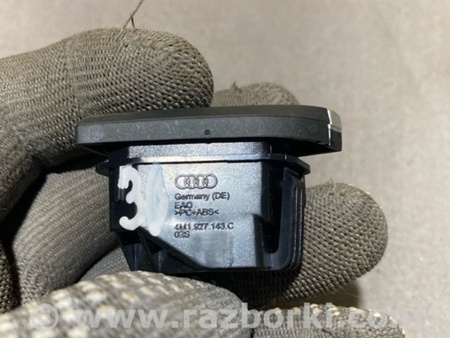 ФОТО Заглушка для Audi (Ауди) A4 B8 - 8K2, 8K5 (08.2007-11.2015) Киев