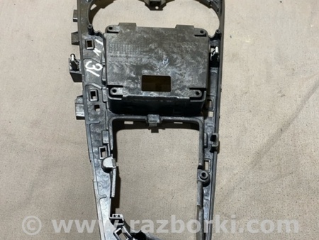 ФОТО Кронштейн для Audi (Ауди) A4 B8 - 8K2, 8K5 (08.2007-11.2015) Киев