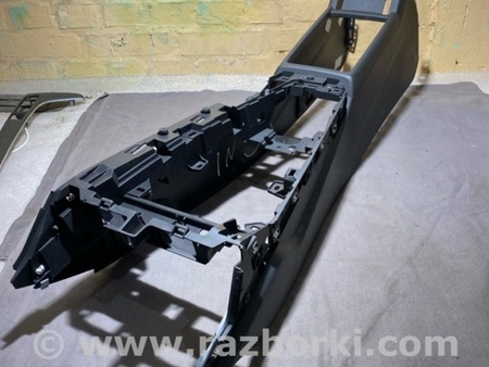 ФОТО Консоль центральная для Audi (Ауди) A4 B8 - 8K2, 8K5 (08.2007-11.2015) Киев