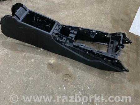 ФОТО Консоль центральная для Audi (Ауди) A4 B8 - 8K2, 8K5 (08.2007-11.2015) Киев