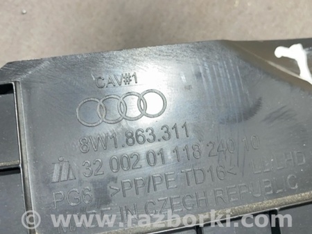 ФОТО Накладка центральной консоли для Audi (Ауди) A4 B8 - 8K2, 8K5 (08.2007-11.2015) Киев